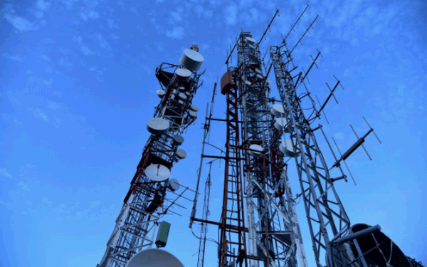 4G工業無線路由器與4G DTU的區別